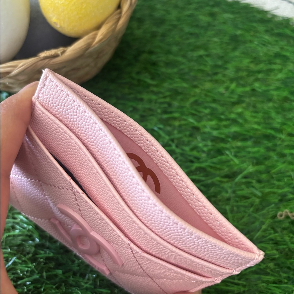Pink Quilted Card Holder - Picture 4 of 4